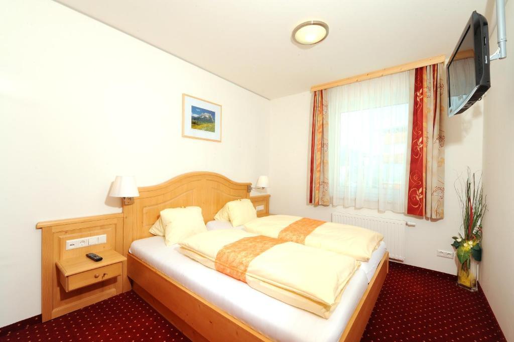 Hotel-Restaurant Kirchenwirt Aigen Aigen im Ennstal Rum bild