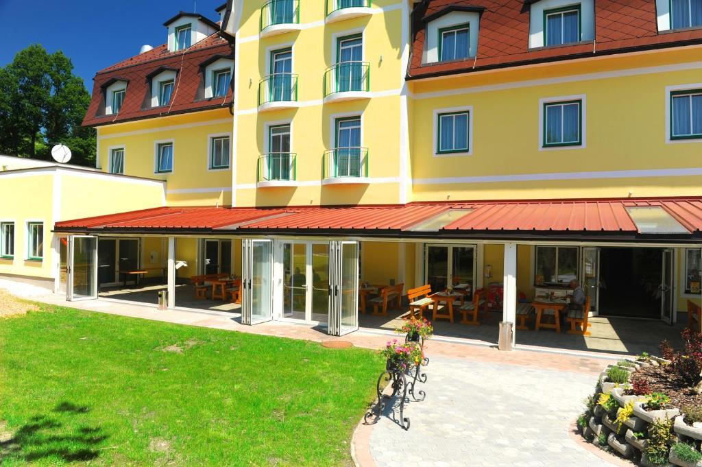 Hotel-Restaurant Kirchenwirt Aigen Aigen im Ennstal Rum bild