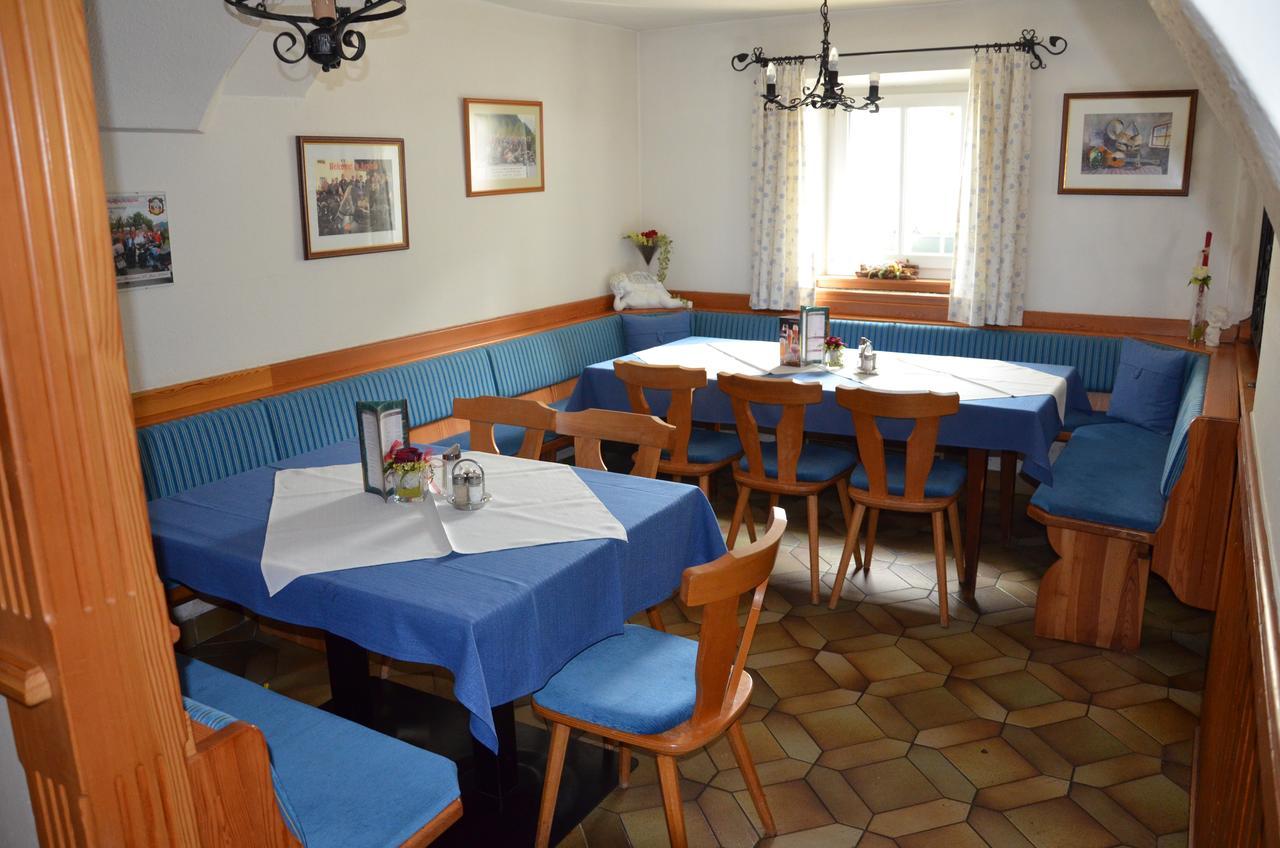 Hotel-Restaurant Kirchenwirt Aigen Aigen im Ennstal Exteriör bild