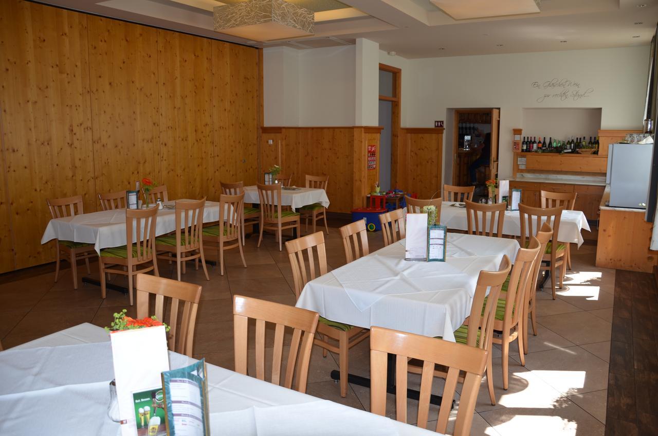 Hotel-Restaurant Kirchenwirt Aigen Aigen im Ennstal Exteriör bild